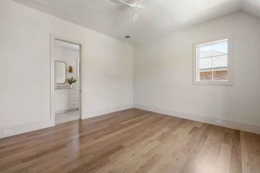 6526 Woodland Drive Dallas TX 75225