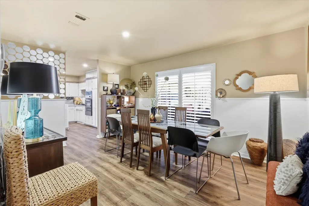 8128 Herndon Drive Benbrook TX 76116