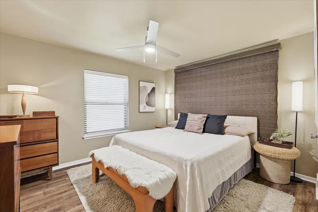 8128 Herndon Drive Benbrook TX 76116