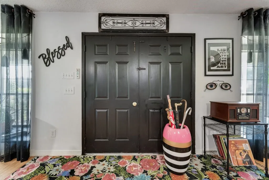 413 Francis Street Seagoville TX 75159