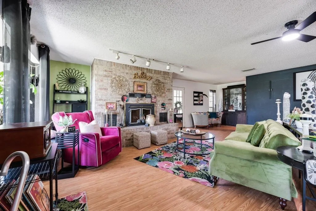 413 Francis Street Seagoville TX 75159