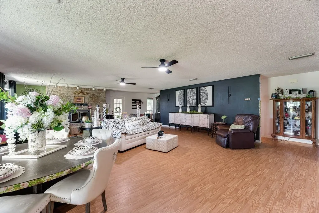 413 Francis Street Seagoville TX 75159