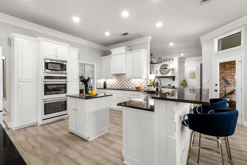 3650 Baylor Boulevard Midlothian TX 76065