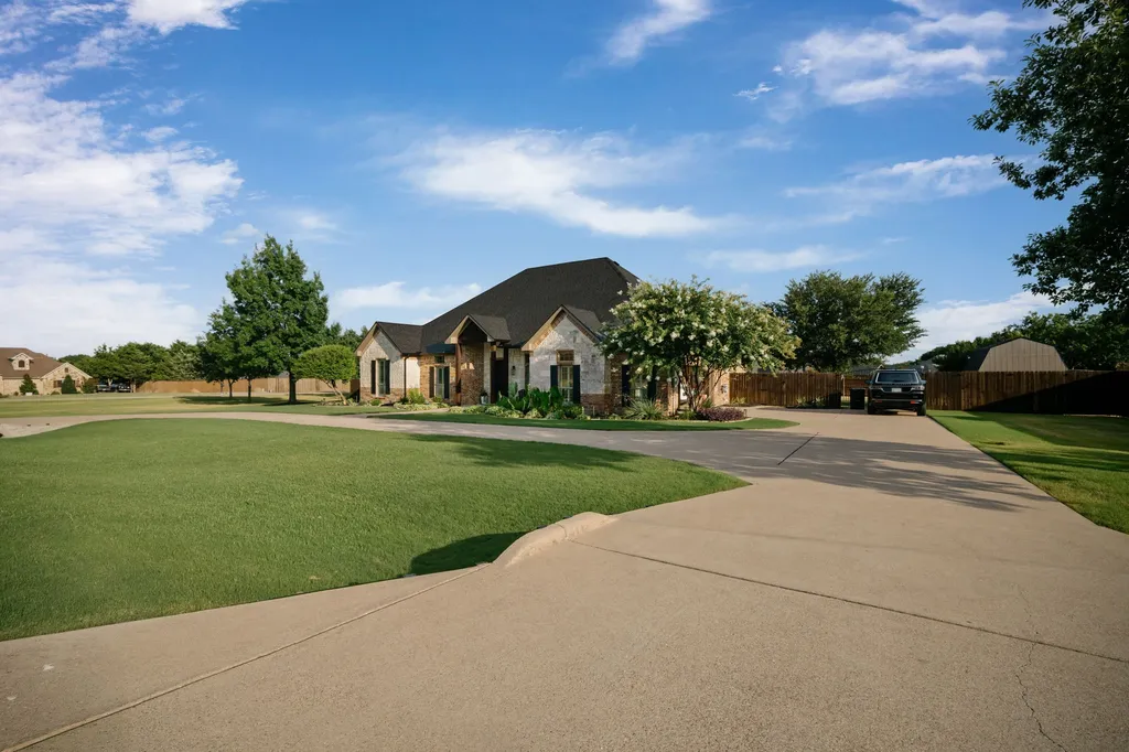 3650 Baylor Boulevard Midlothian TX 76065