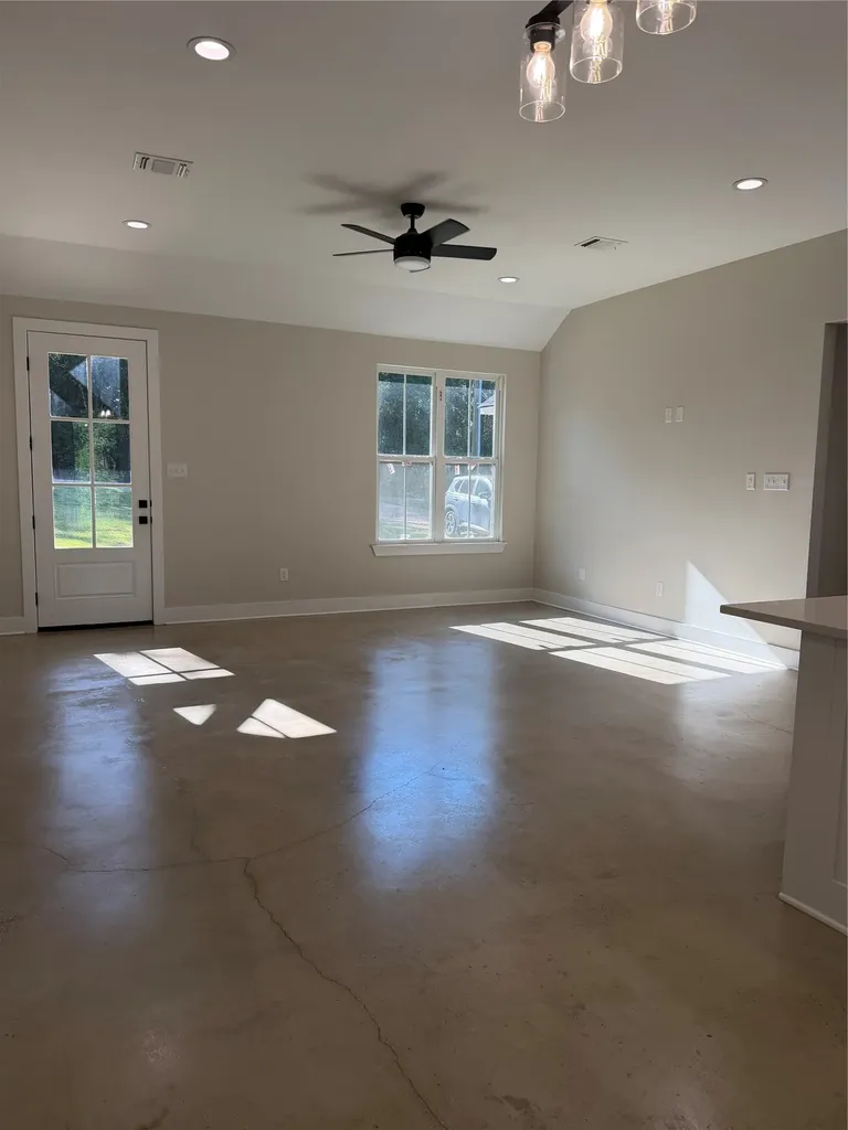 304 Lake Road Plain Dealing LA 71064