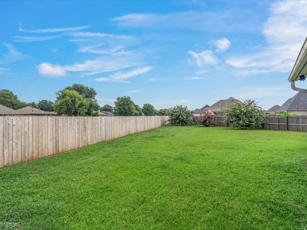 408 Halifax Circle Benton LA 71006