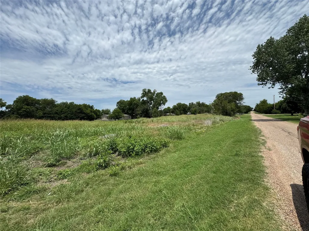 910 Quintard Morgan TX 76671
