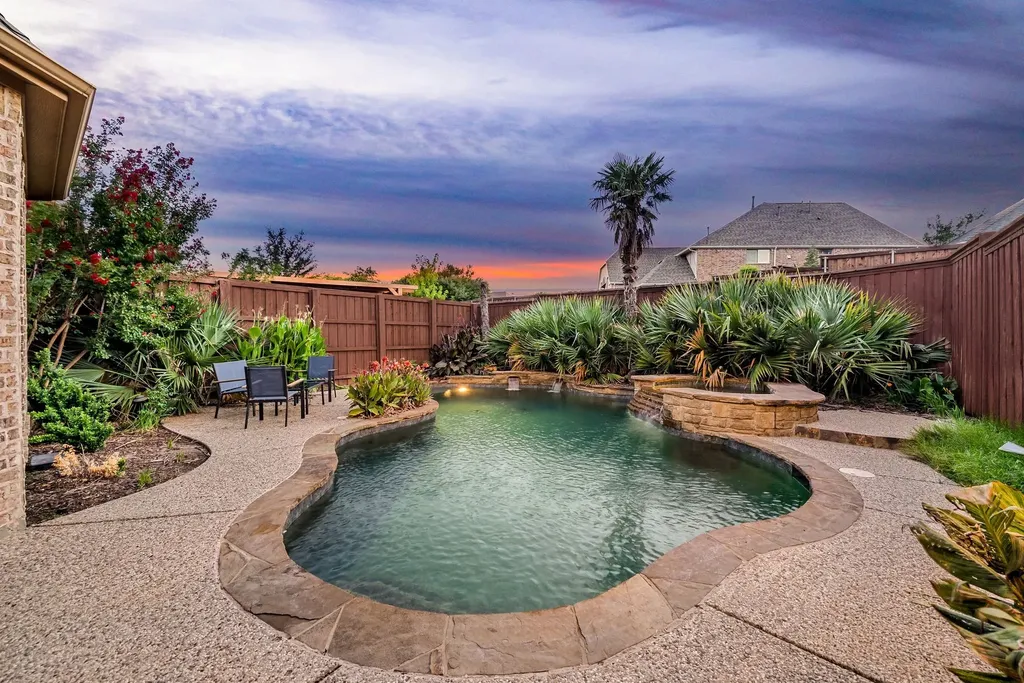 5675 Beacon Hill Drive Frisco TX 75036