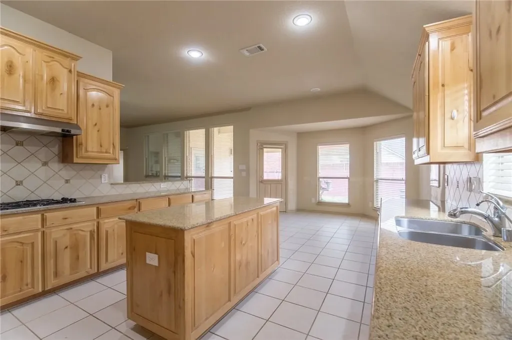 3003 Belmont Court Irving TX 75060