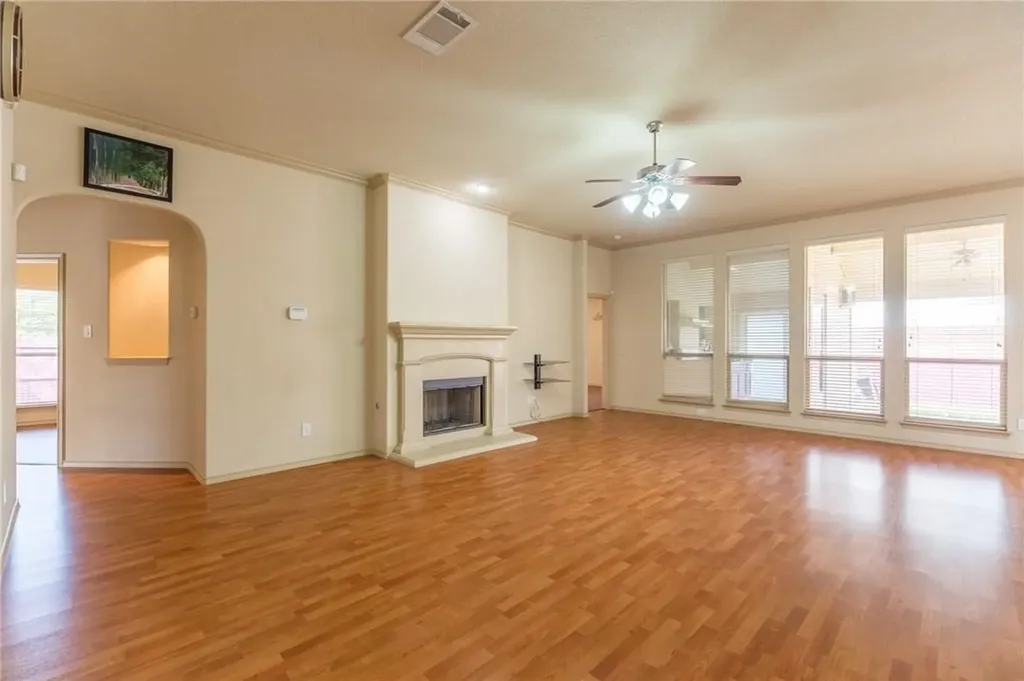 3003 Belmont Court Irving TX 75060