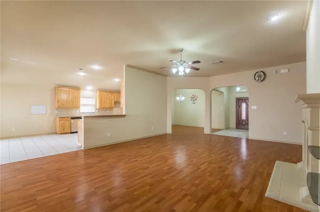 3003 Belmont Court Irving TX 75060