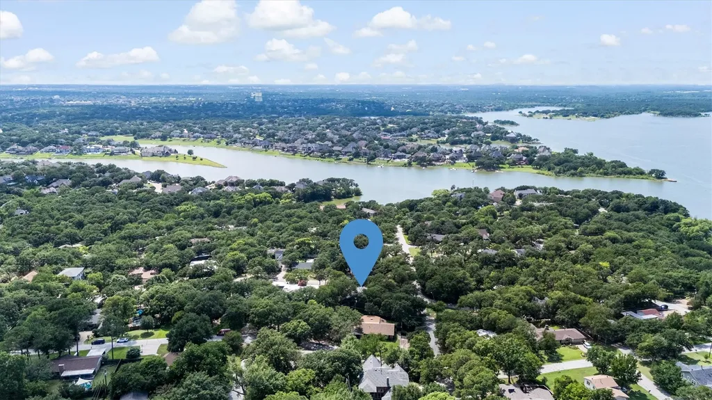 330 Rockland Drive Highland Village TX 75077