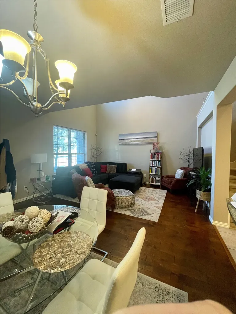 3803 Cascade Sky Drive Arlington TX 76005