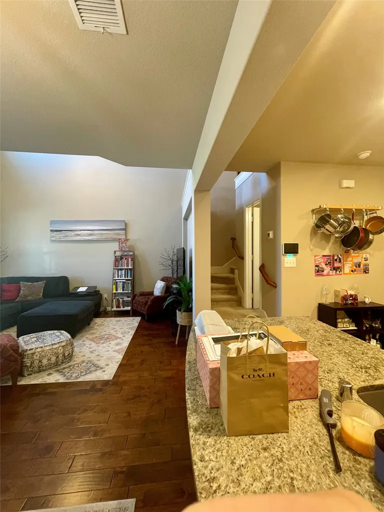3803 Cascade Sky Drive Arlington TX 76005