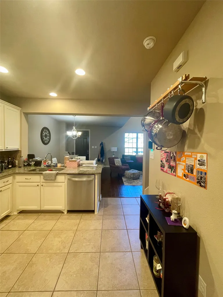 3803 Cascade Sky Drive Arlington TX 76005
