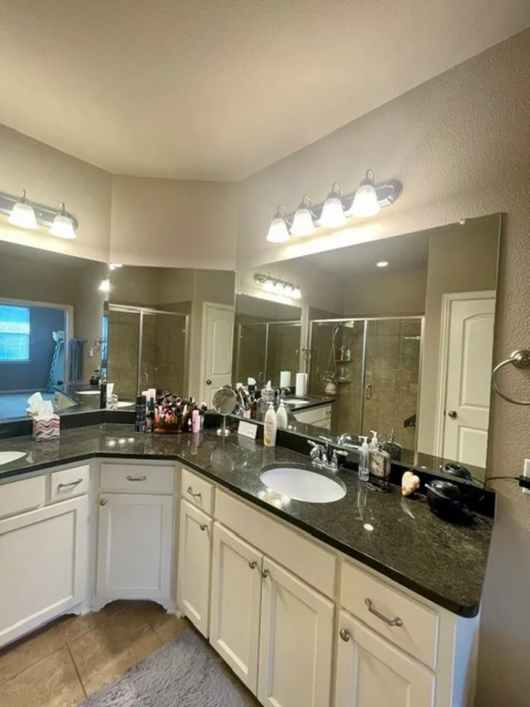 3803 Cascade Sky Drive Arlington TX 76005