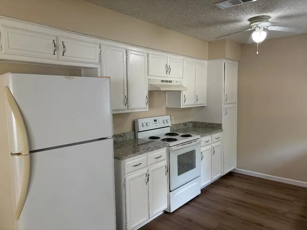 6309 Elm Springs Drive Arlington TX 76001