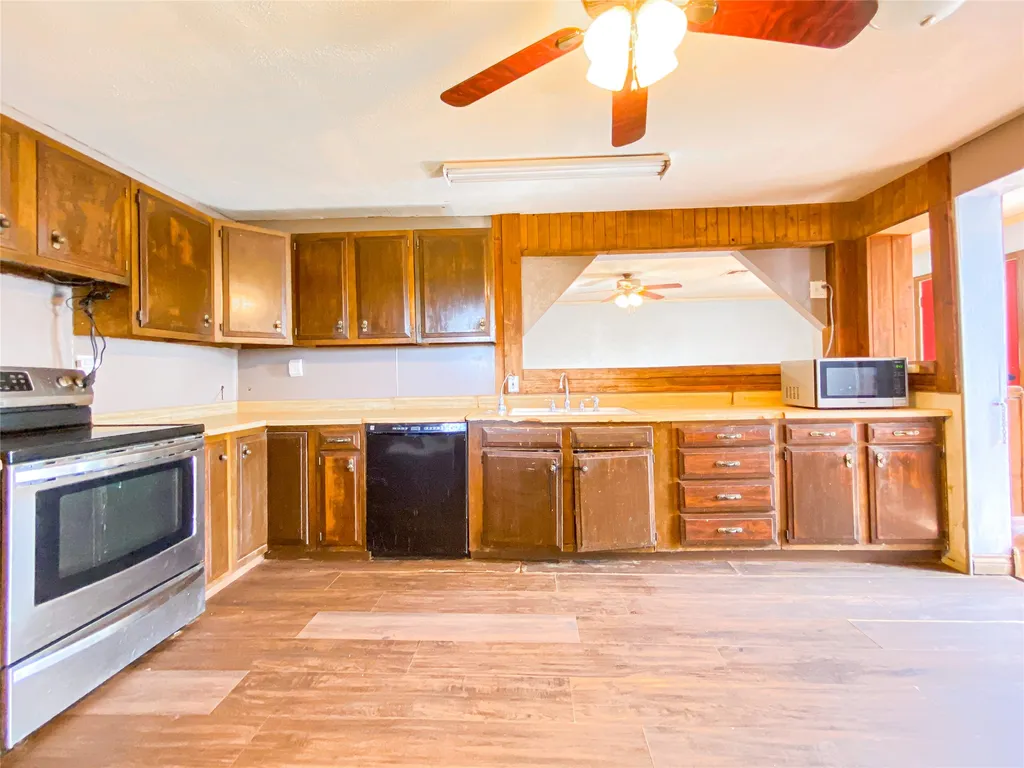 1195 County Road 415 Merkel TX 79536