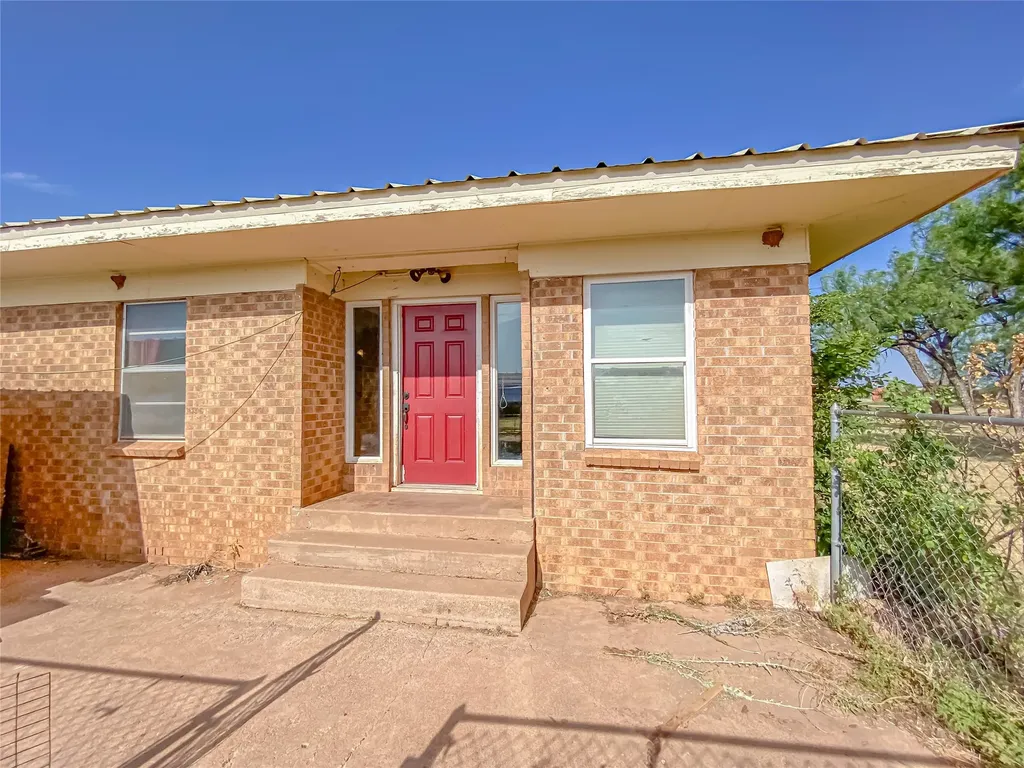 1195 County Road 415 Merkel TX 79536