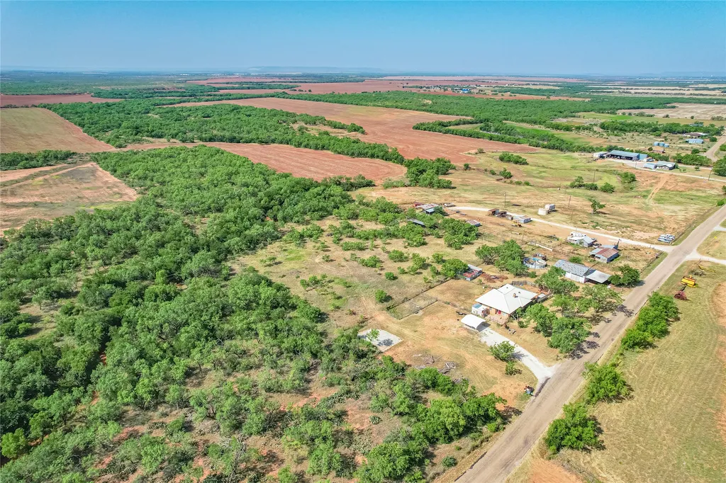 1195 County Road 415 Merkel TX 79536