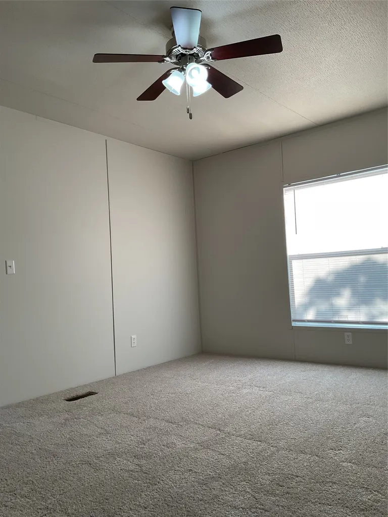118 Willow Ridge Circle Southmayd TX 75092