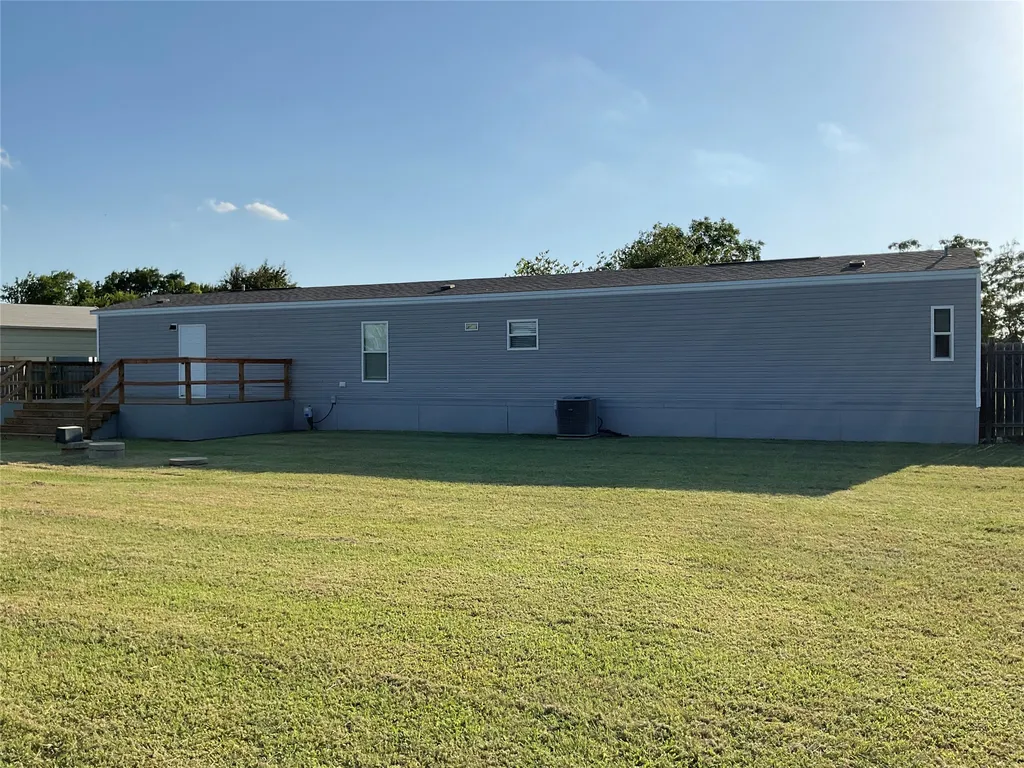 118 Willow Ridge Circle Southmayd TX 75092