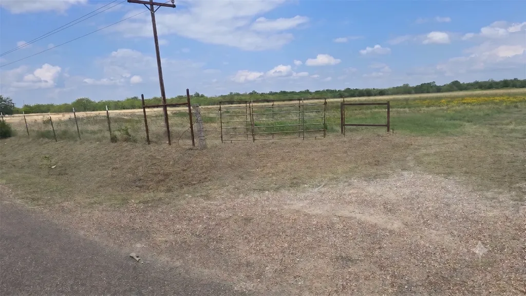 Lot 1 Cr-4043 Kemp TX 75143