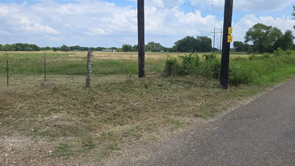 Lot 1 Cr-4043 Kemp TX 75143