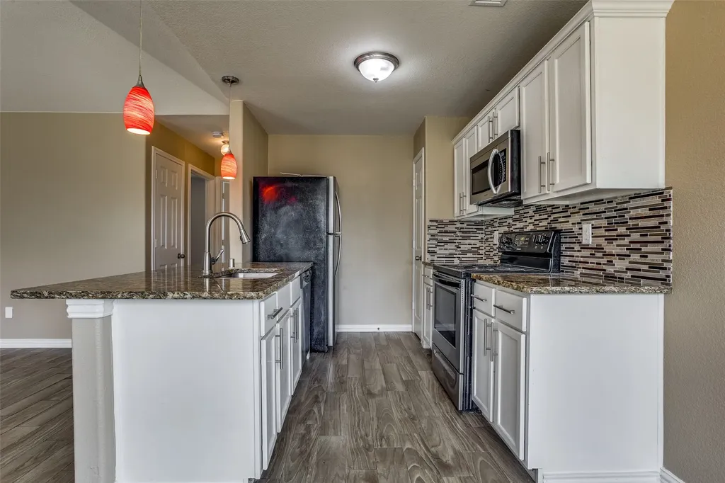722 Seneca Drive Garland TX 75040