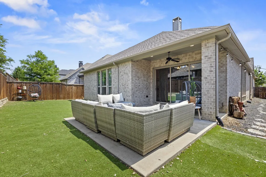 4525 Sir Craig Drive Carrollton TX 75010