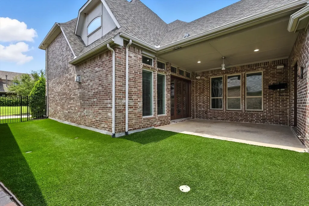 1621 Le Mans Lane Southlake TX 76092