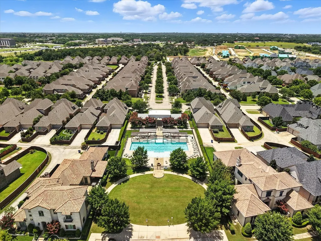 1621 Le Mans Lane Southlake TX 76092