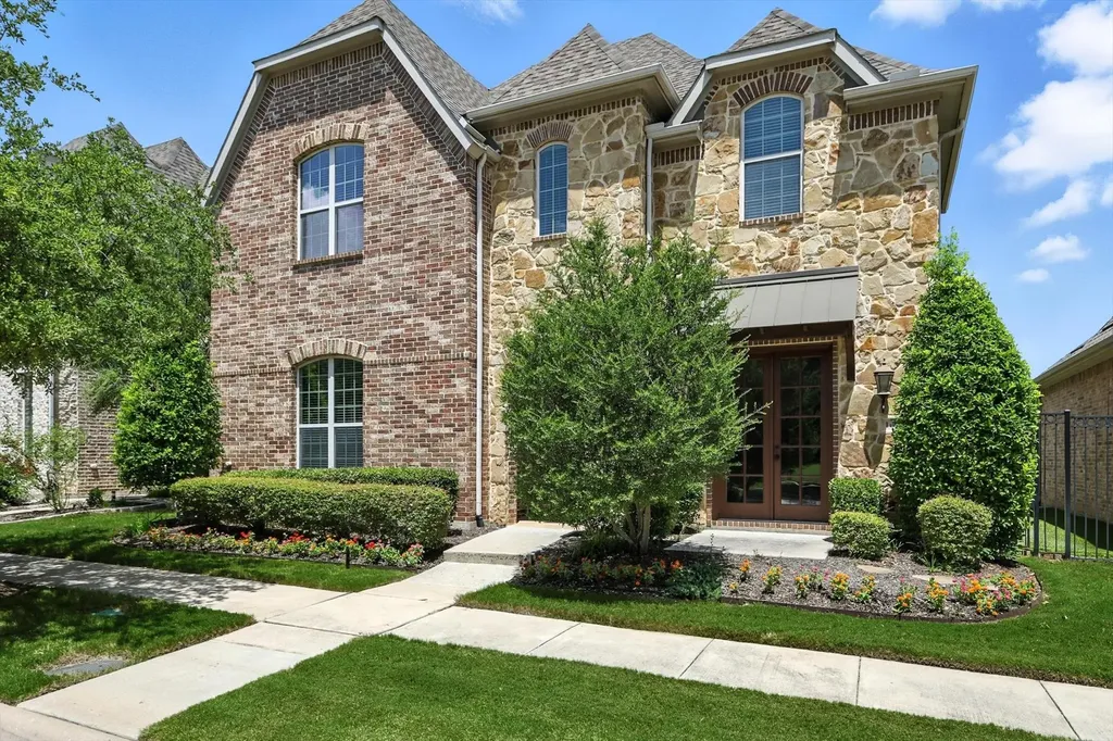 1621 Le Mans Lane Southlake TX 76092