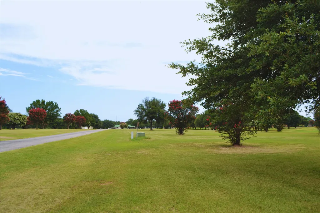 Lot Pt31, 32 Private Road 5884 Emory TX 75440