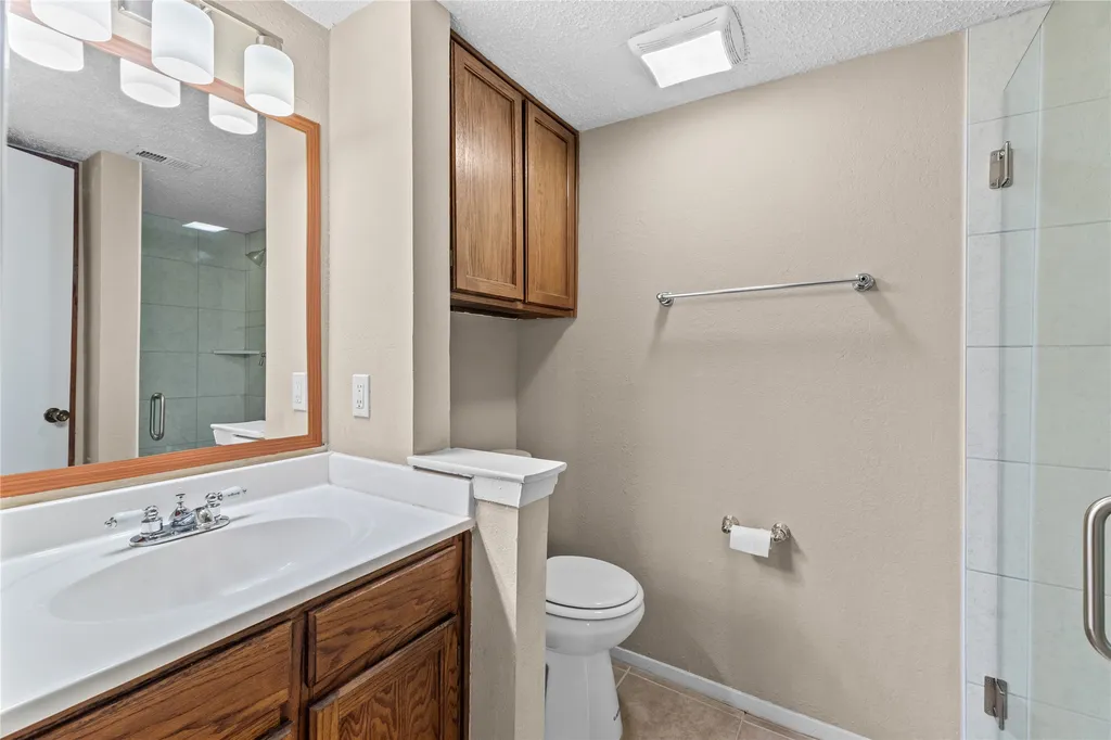 9623 Walnut Street Dallas TX 75243