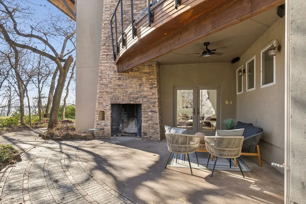 540 Diamond Point Drive Oak Point TX 75068