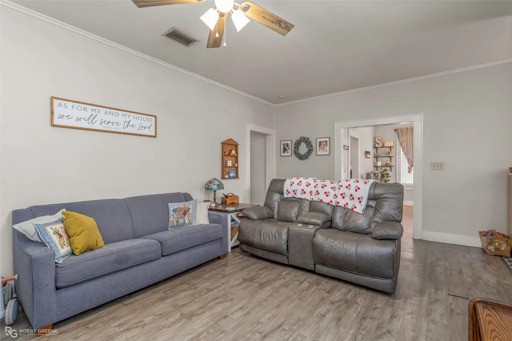 639 Ratcliff Shreveport LA 71104