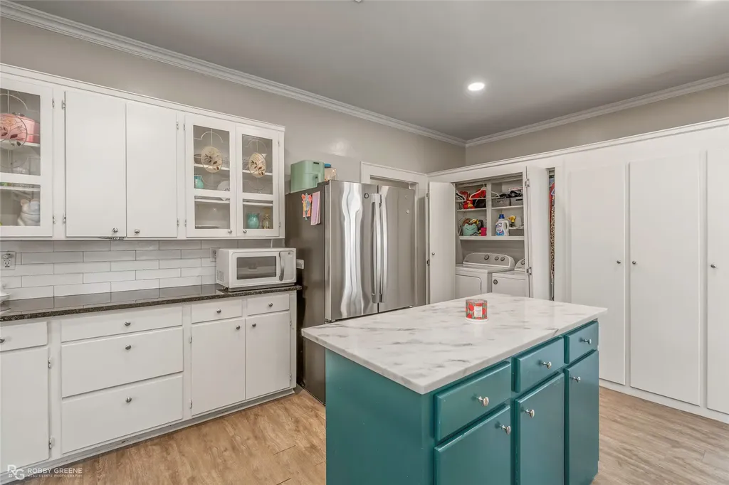 639 Ratcliff Shreveport LA 71104