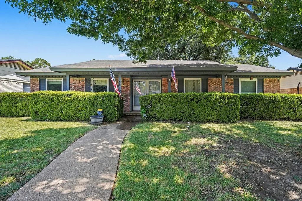 3610 Chime Street Irving TX 75062