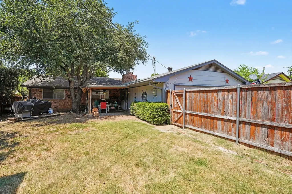 3610 Chime Street Irving TX 75062
