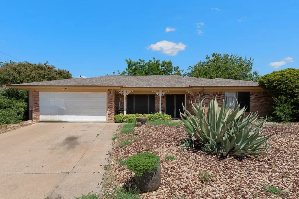 7805 Trimble Drive Fort Worth TX 76134