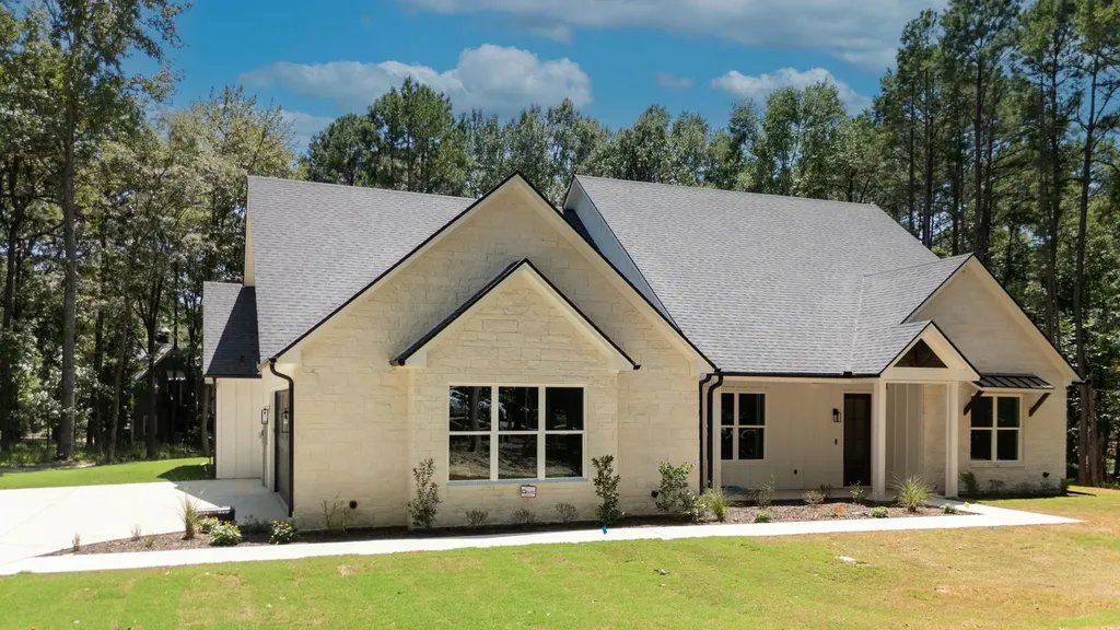 15337 Lakeside Drive Tyler TX 75707