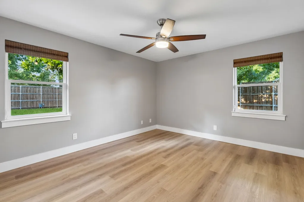 10647 Chesterton Drive Dallas TX 75238