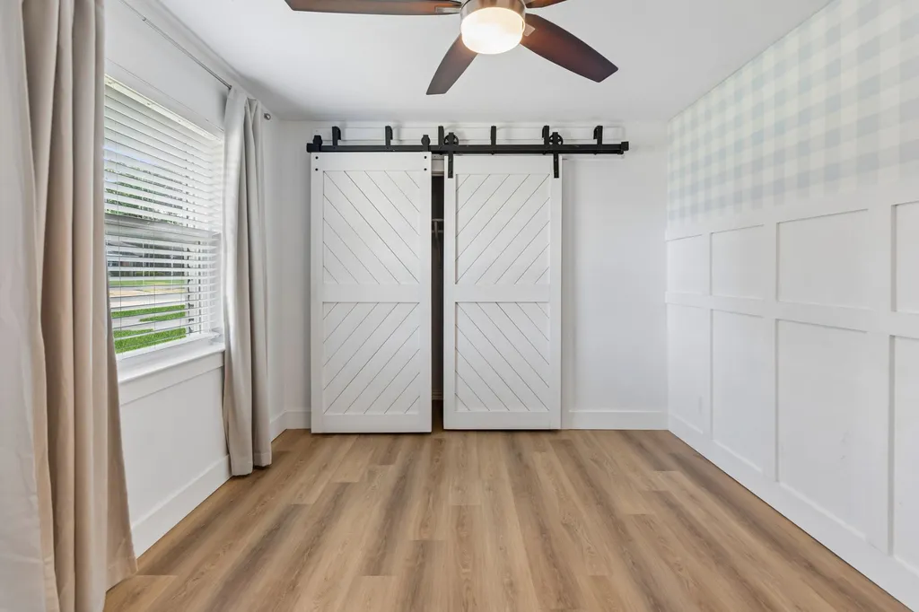 10647 Chesterton Drive Dallas TX 75238