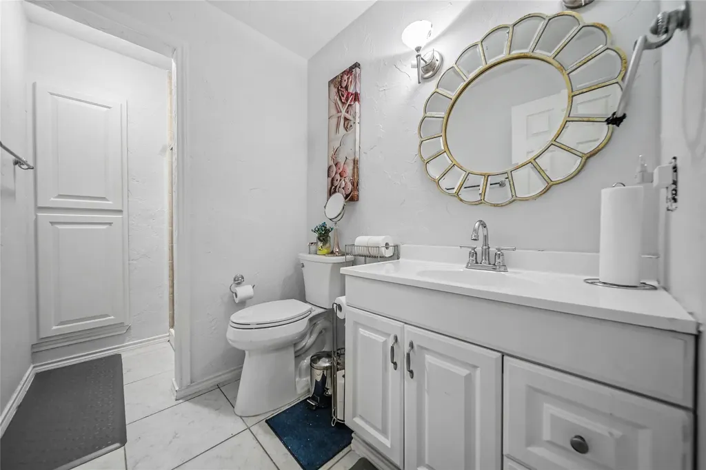 2530 Cresthaven Drive Garland TX 75040