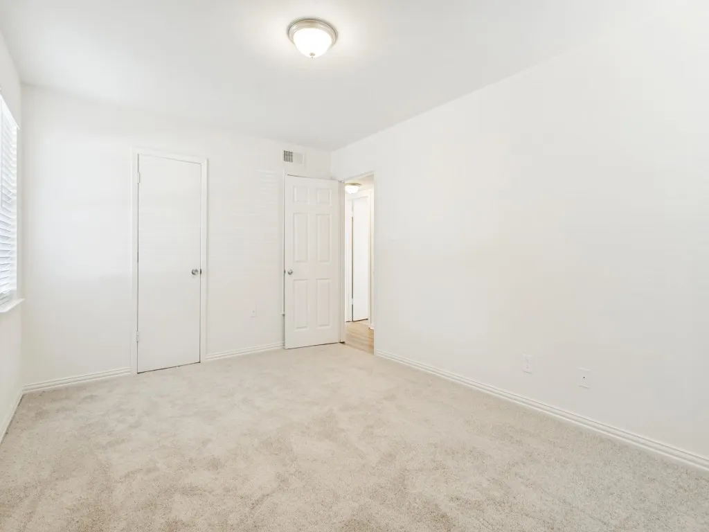 103 Southmanor Court Sanger TX 76266