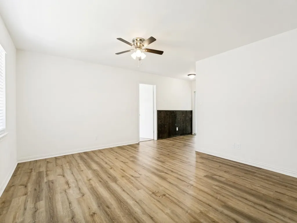 103 Southmanor Court Sanger TX 76266