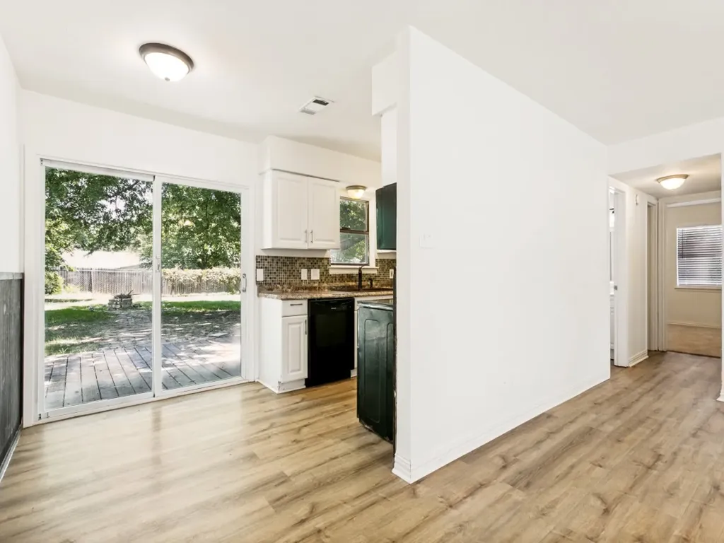103 Southmanor Court Sanger TX 76266