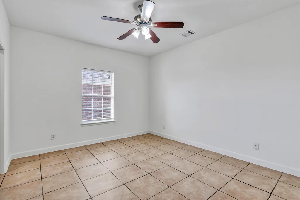 3022 Loving Avenue Fort Worth TX 76106