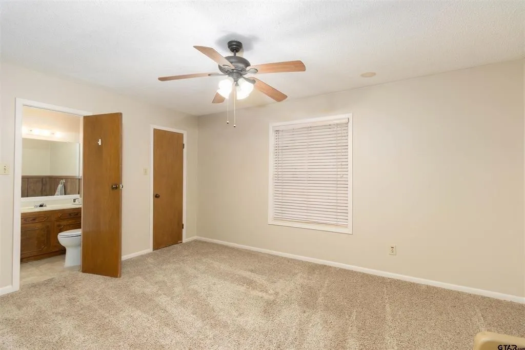 12654 County Road 192 Tyler TX 75703